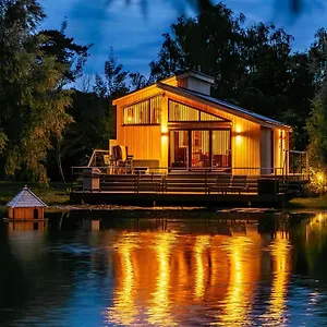 Woad Mill Lakeside Lodges