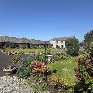Courtyard Farm Cottages