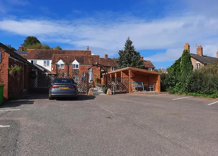 The New Inn Halse