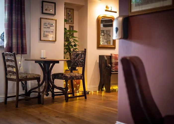 Finnygook Inn