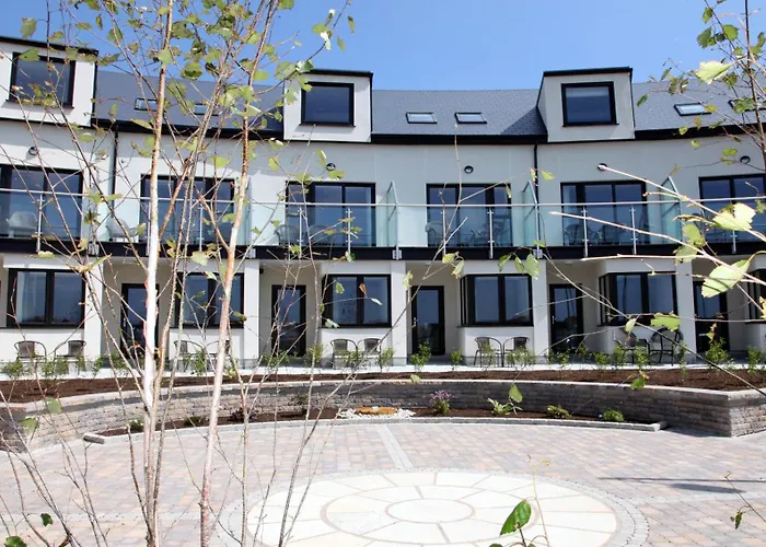 Strandhill Boutique Hotel Lodge And Suites