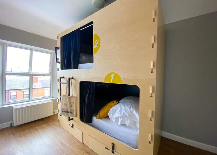 Leevin Stay Hostel