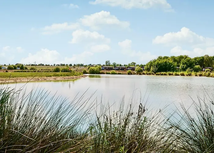 Hanworth Country Park