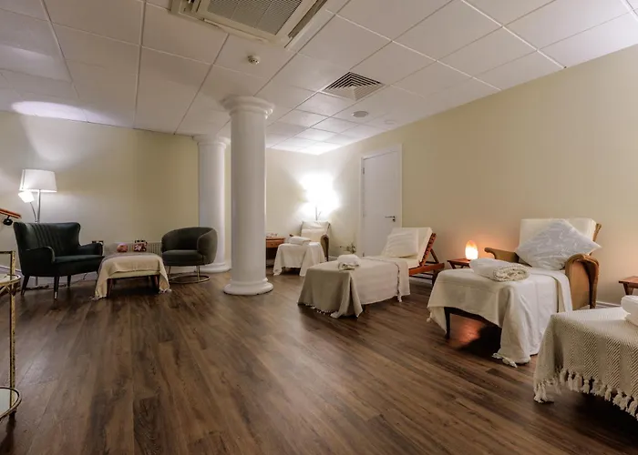 Inishowen Gateway Hotel
