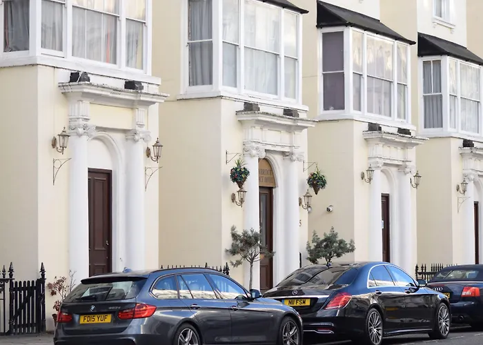 Pembridge Palace Hotel