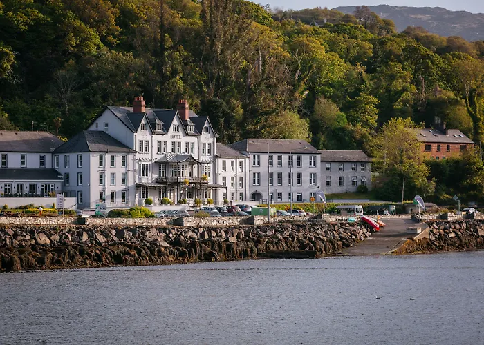 Eccles Hotel And Spa