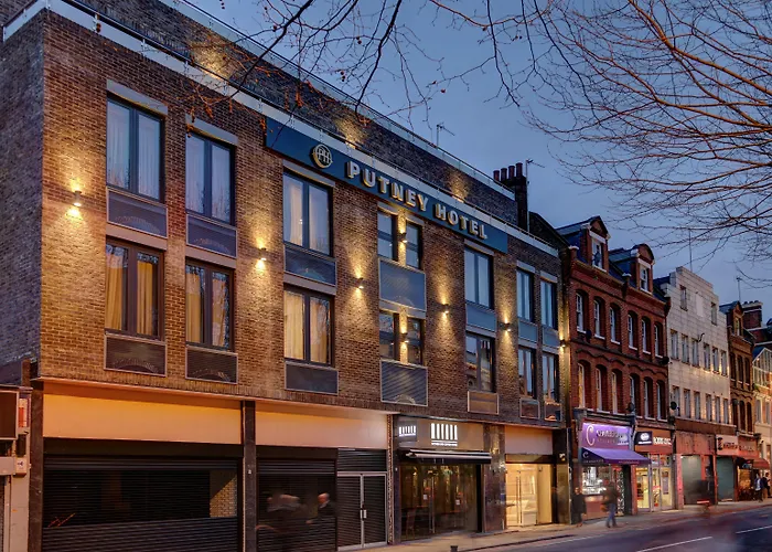 Putney Hotel