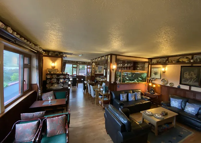 Kylemore Pass Hotel