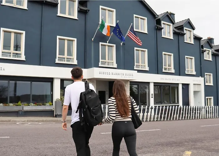 Schull Harbour Hotel & Leisure Centre