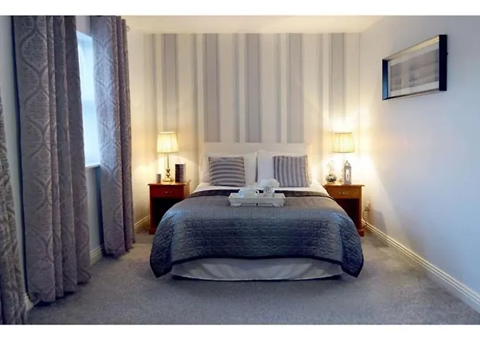 Woodfield House Hotel
