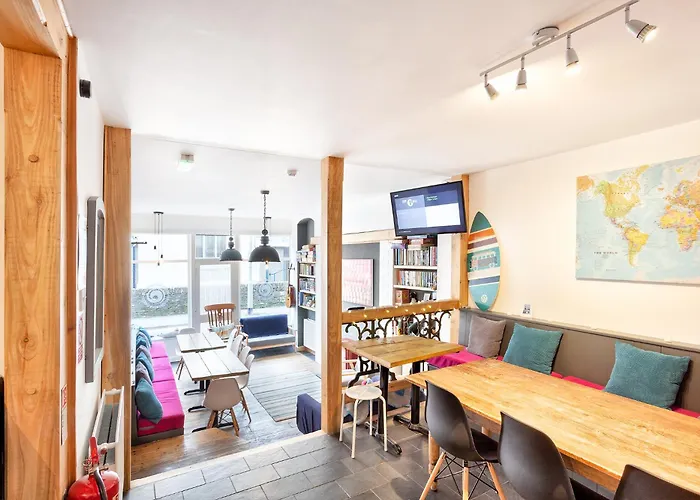 Ocean Backpackers Self-Catering Hostel