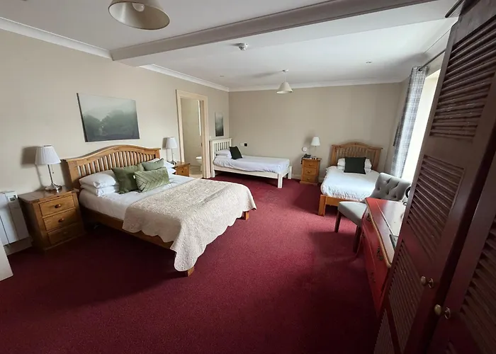 Connemara Lake Hotel