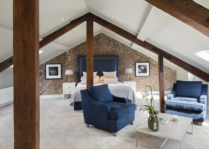 Giles Norman Gallery & Townhouse