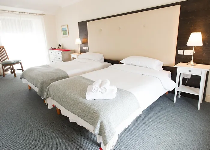 Connemara Lake Hotel