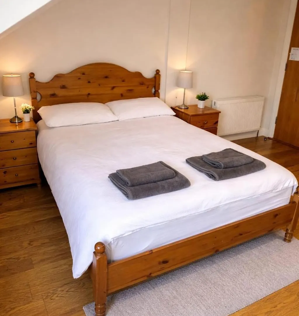 7 Budget Hotels on the Wild Atlantic Way Worth Booking