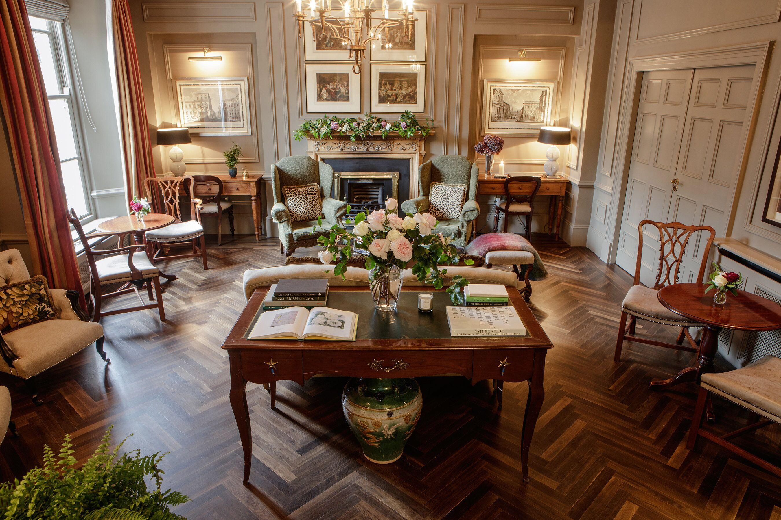 4 Best 4-Star Hotels Near Dublin Zoo for Easy City Access