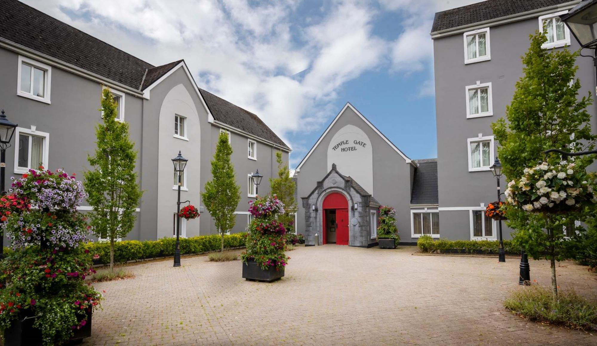 15 Beach Hotels on the Wild Atlantic Way Worth Booking